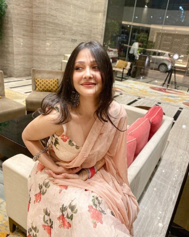model Call Girls in Gwalior